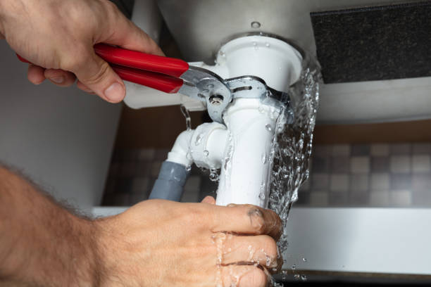 Best Local water damage restoration  in Salina, KS